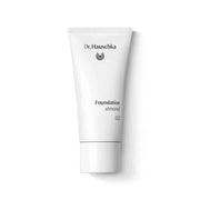 Dr. Hauschka, Foundation, Lysande, Flytande foundation, 02, Mandel, 30 ml